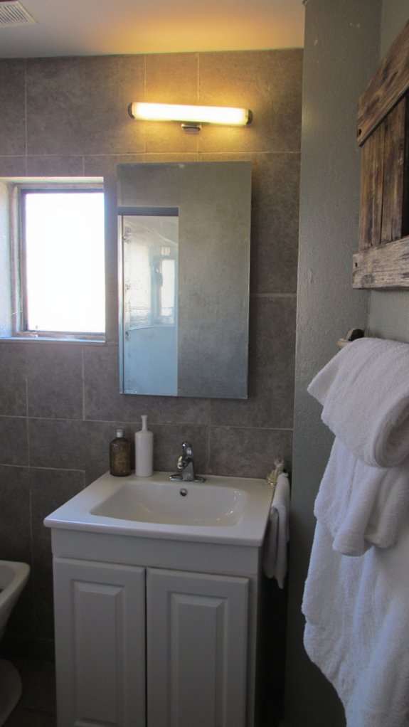 sleek customizable led ambiance